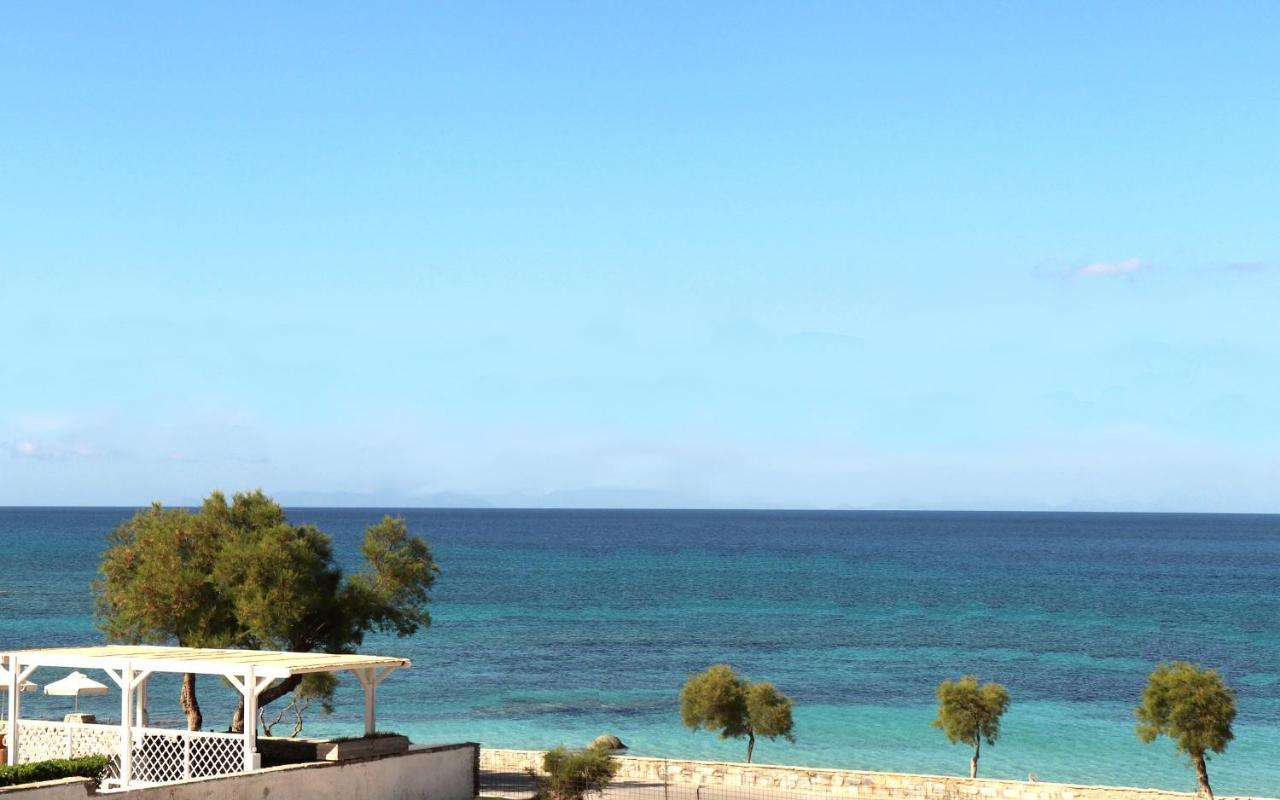 Beach Apartment Thalia With Hot Tub And Sea View Agios Prokopios  Exterior foto