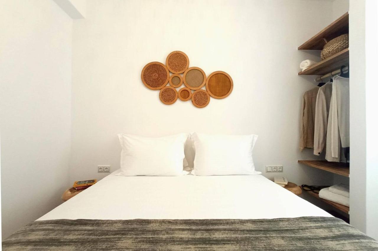 Beach Apartment Thalia With Hot Tub And Sea View Agios Prokopios  Exterior foto